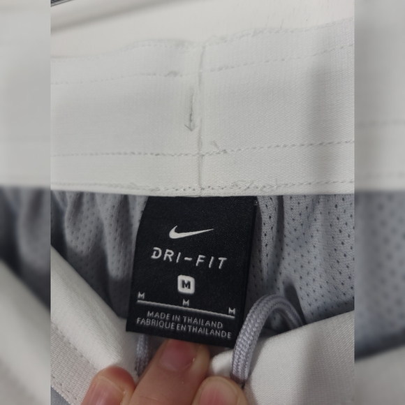 Nike Dry Fit A's Gray An White Track Pants Medium - Picture 3 of 4